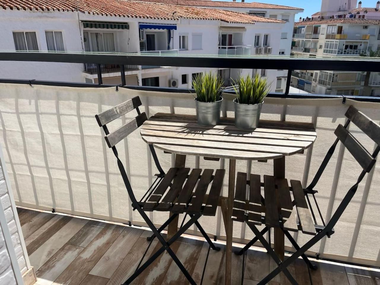 Apartamento 3 Hab Con Parking Junto A La Playa Nerja Zewnętrze zdjęcie