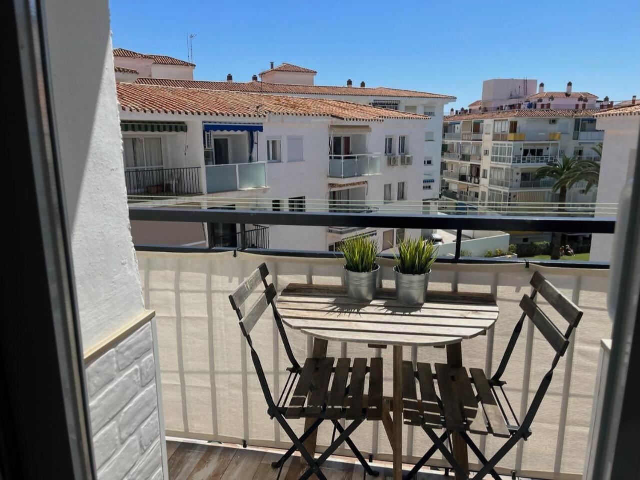 Apartamento 3 Hab Con Parking Junto A La Playa Nerja Zewnętrze zdjęcie